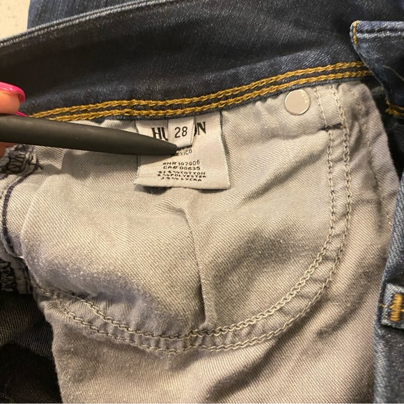 Hudson Beth Baby Boot jeans signature flap pocket. Size 28 - Picture 8 of 12